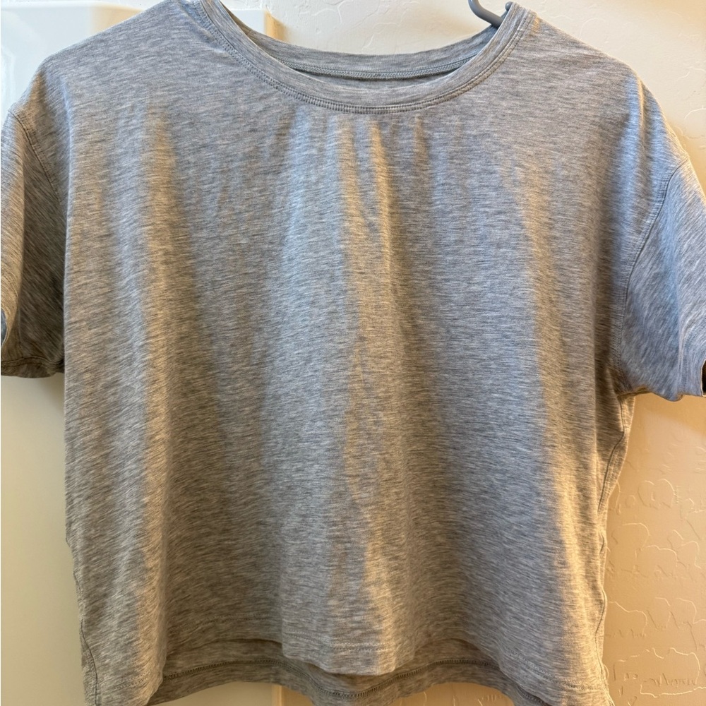 Lululemon Grey Cates Tshirt